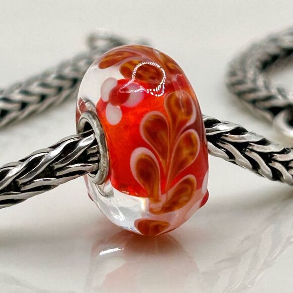 TROLLBEADS Orange Coral Red Flower Unique LAA 925S NEW! w Leaves - Picture 1 of 6
